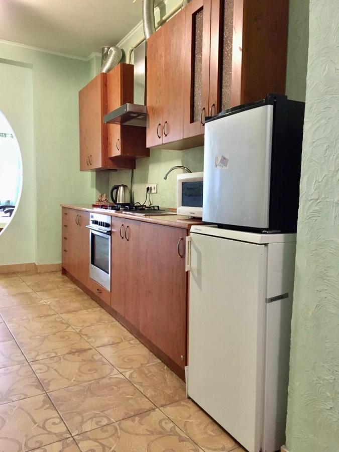Svobody, Apartments Near The Opera إلفيف المظهر الخارجي الصورة
